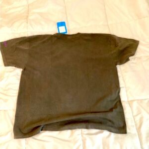 Columbia t shirt